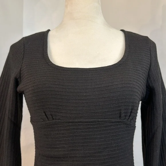 NWT BAND OF THE FREE BOG BLACK CROP TOP RIBBED KNIT LONG SLEEVES TIE - Picture 6 of 10